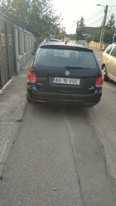 Vând ww Golf6,fabricație 2010,înmatriculat,
