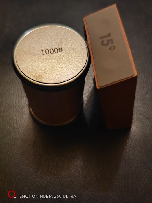 Роликовая точилка с алмазными дисками