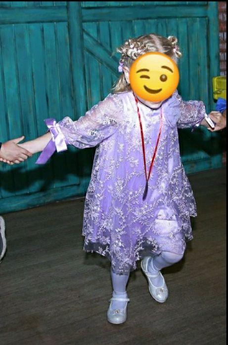 Платье нарядное праздничное