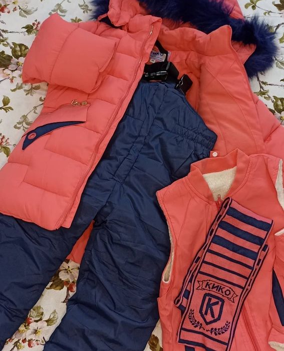 Зимний комбинезон на девочку