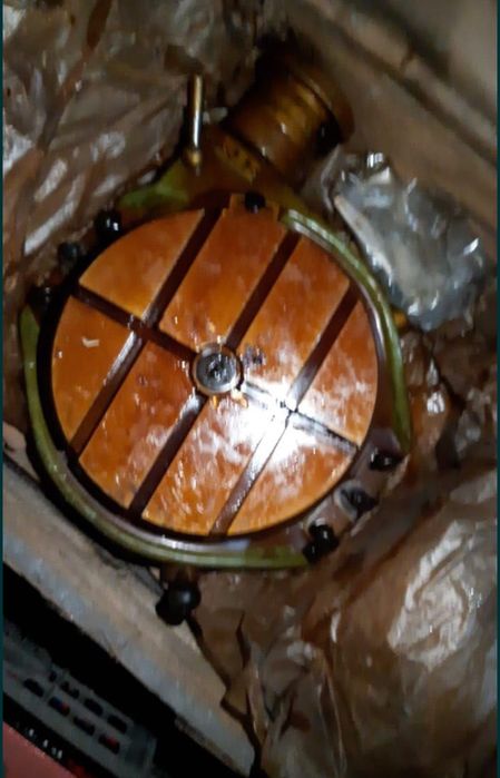 Токарный фрезерный инструмент