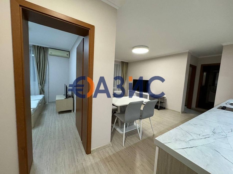 Продава се Тристаен апартамент в к.к. Слънчев бряг - 83 кв.м за 1266 €/кв.м - Снимка #5