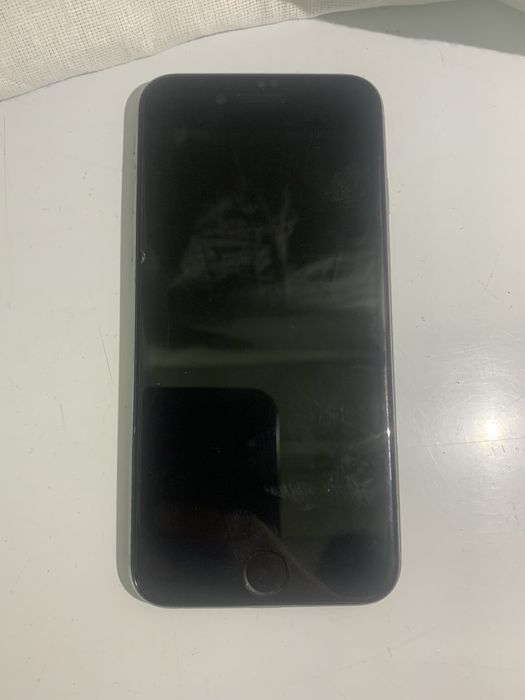 iPhone 6s хорошем состоянии