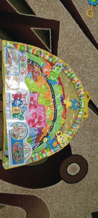 Игровой коврик с погремушками