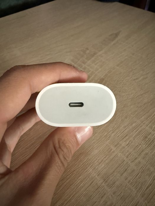 Блок от айфона оригинал