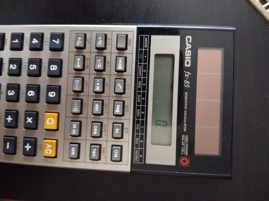 Casio f 85 calculator