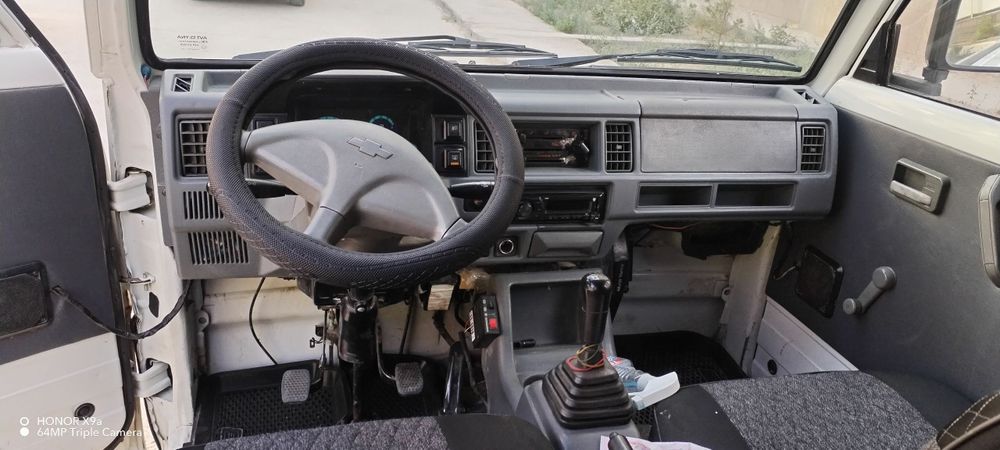 Damas tez va arzon sotiladi