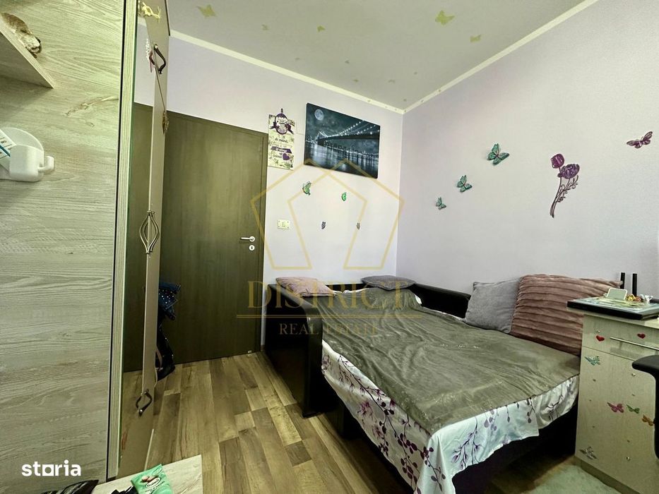 Apartament cu 3 camere mobilat si utilat la parter in Giroc la asfalt.