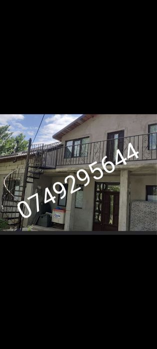 Scari spiralate modele noi