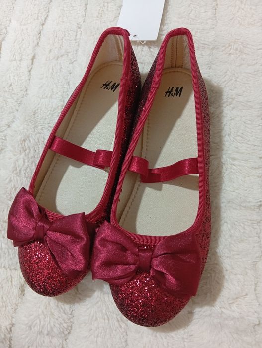 Pantofi pentru fetițe