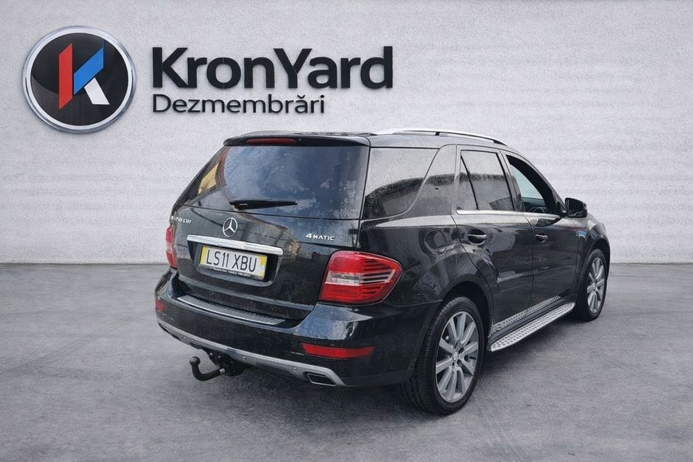 Dezmembrari dezmembrez  Mercedes ML w164 facelift 3.0 D 2005-2008