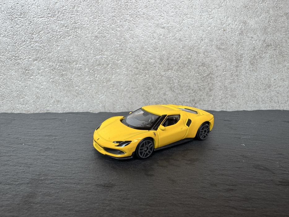 Bburago в размер 1:64.