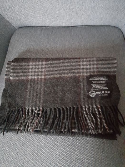 Fulare casmir, 80 lei/buc