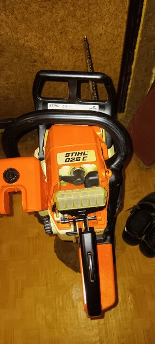 Бензинова резачка щил 025с