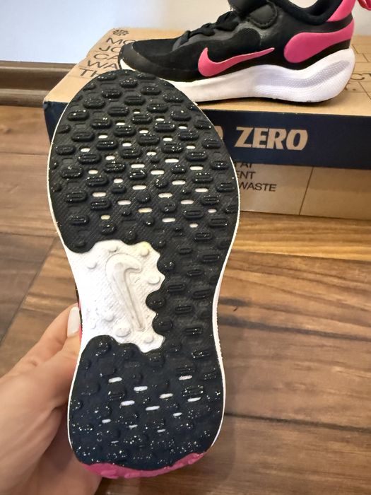 Детски маратонки Nike р-р 25