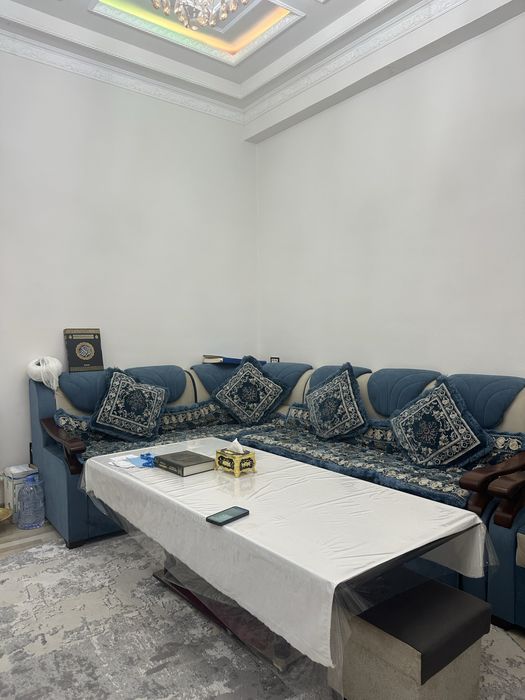 Квартира 94 кв.м 3-ком , 3 этаж с ремонтом и мебелью .