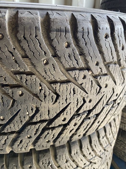 Продам шины зимние цена за комплект