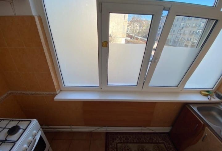Inchiriez apartament-Zona ultracentrala-renovat