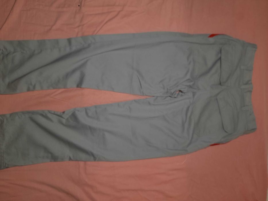 Pantaloni AUDI  marimea 36 dar si  38,40