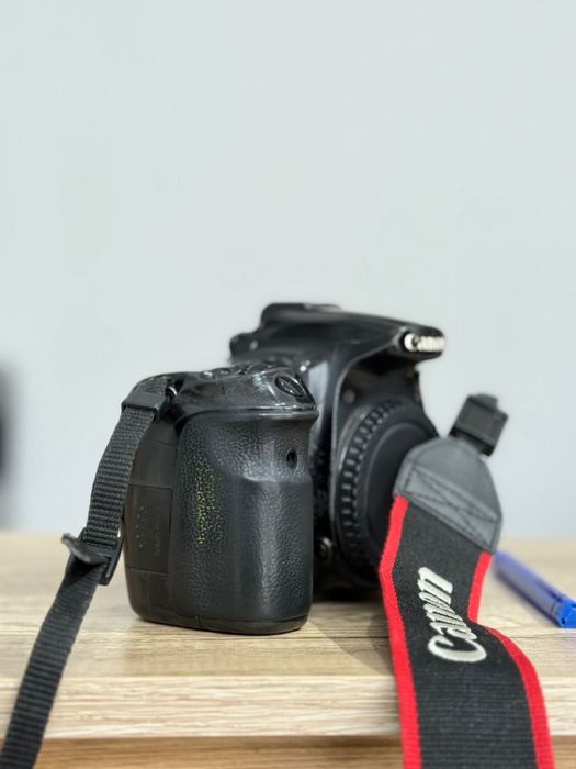 продаю фотоаппарат Canon 6d