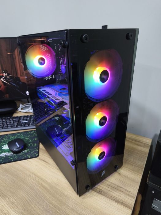 Компютър i3 8100, RX 580 8GB, 16 GB RAM