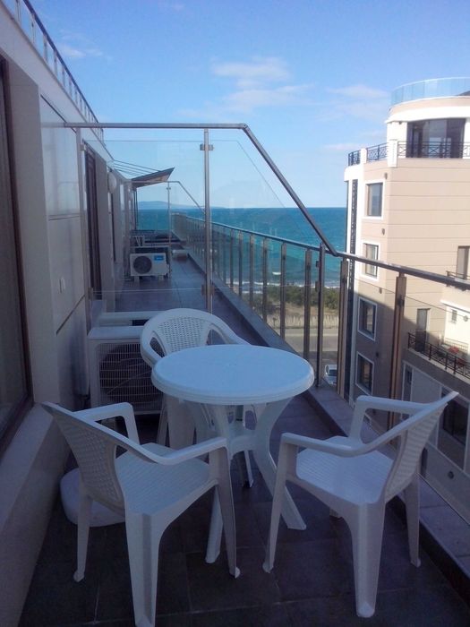 Апартамент "АВАНГАРД"