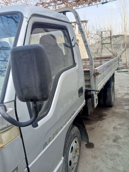 Yuk tashish uchun forland