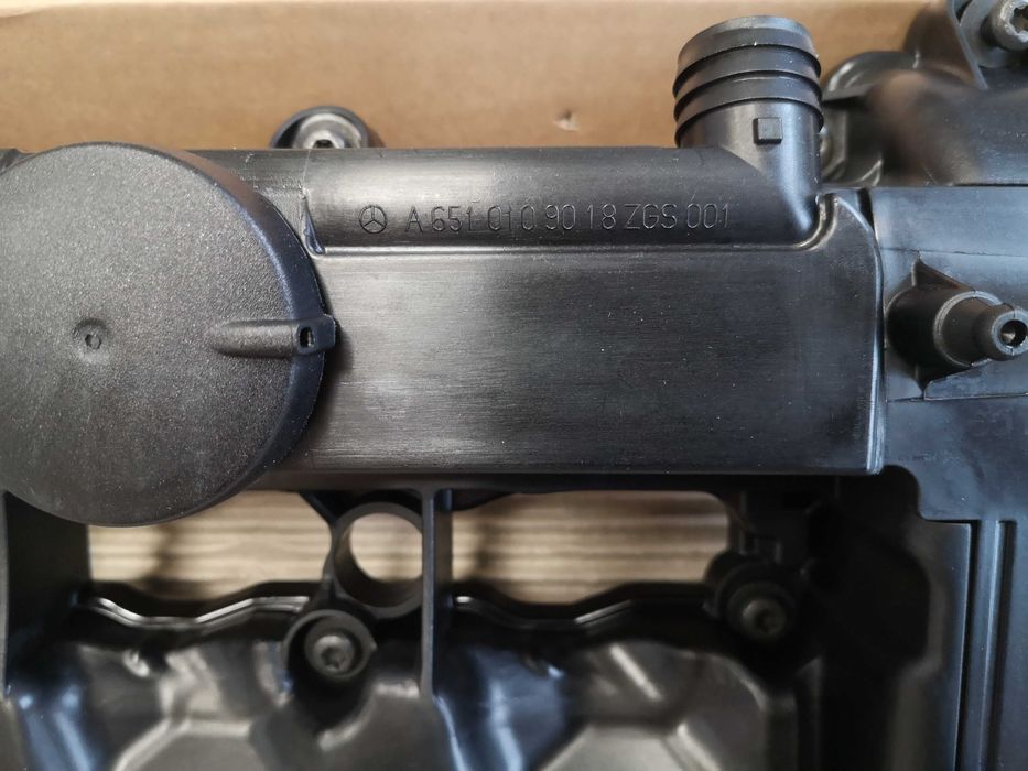 Капак клапани за Мерцедес W 651