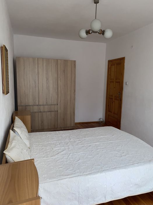 Дава се под наем Тристаен апартамент в Пловдив, Кършияка - 105 кв.м за 408 € - Снимка #5