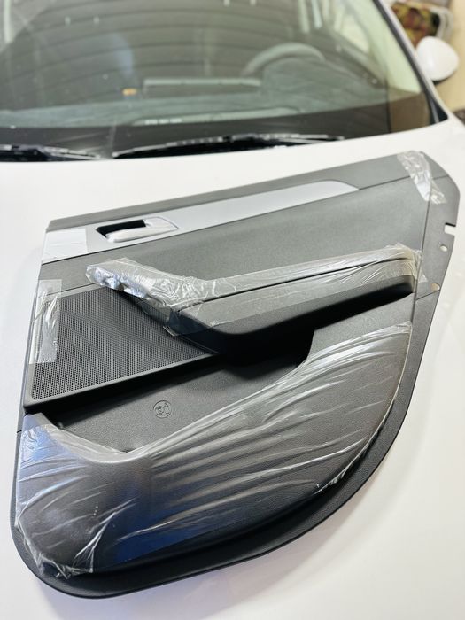 Sonata LF 17-20 обшивка заднего правого дверя