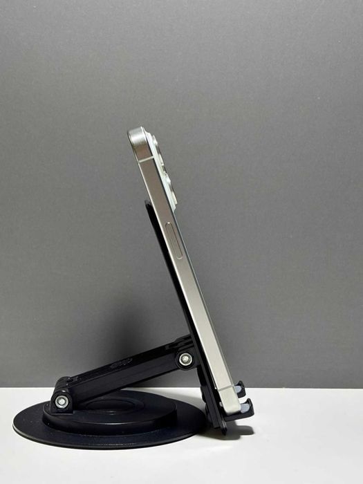 Apple iPhone 15 Pro 256GB, белый