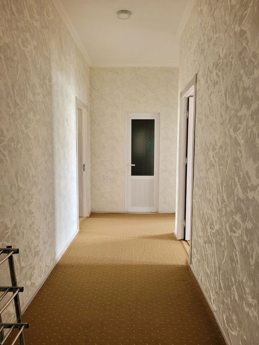 2 xonali kvartira sotiladi (ijaraga ham beriladi)