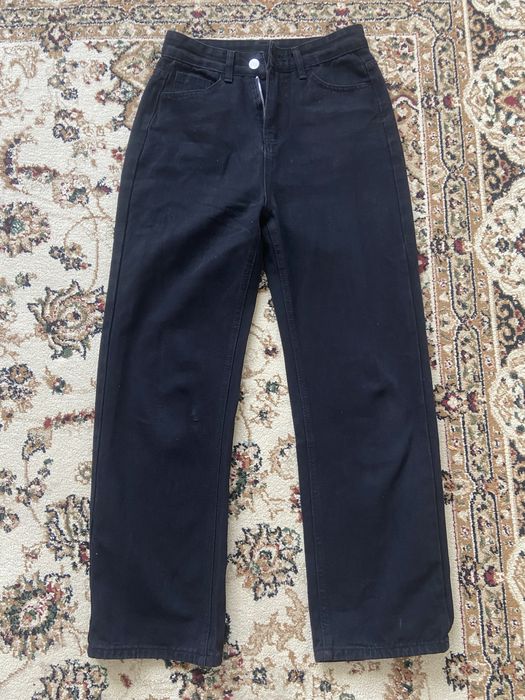 продам джинсы 42 рр