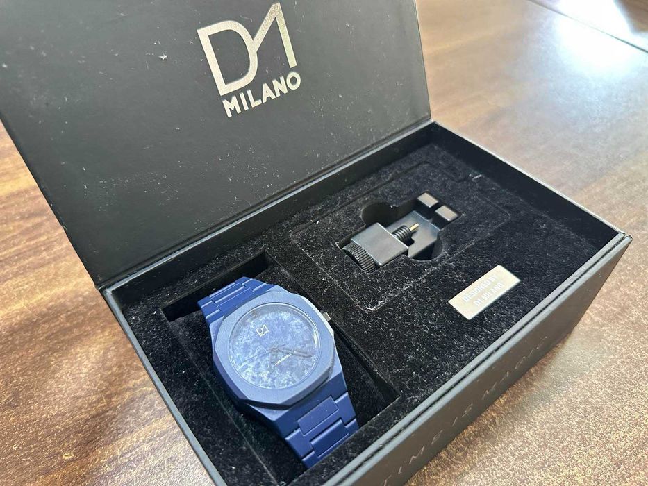 Часовник D1 Milano 7А221М