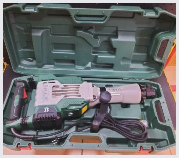 Отбойный молоток перфоратор