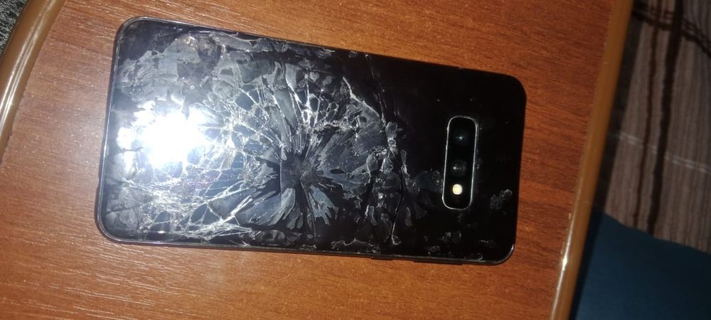 Galaxy s10e    покупать