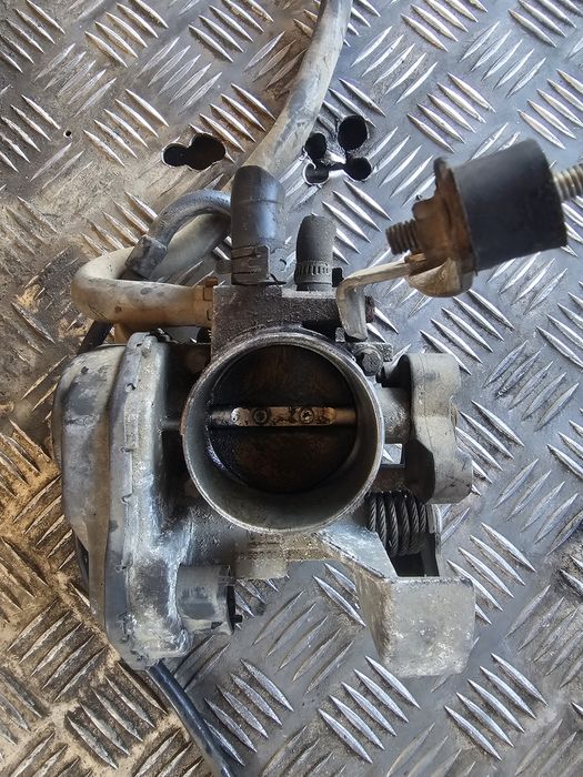 Clapeta acceleratie Opel Astra G Zafira A 90536084 90 536 084 1.8 benzina