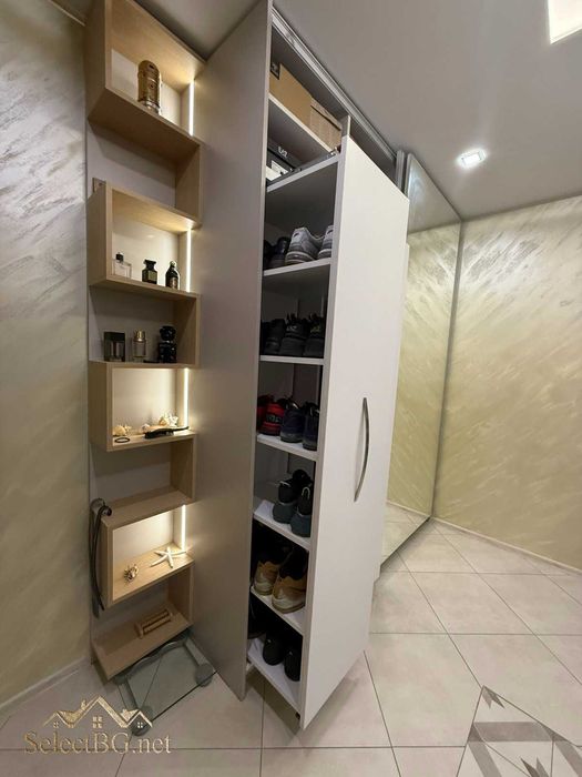 Продава се Четиристаен апартамент в Велико Търново, Акация - 160 кв.м за 1675 €/кв.м - Снимка #8