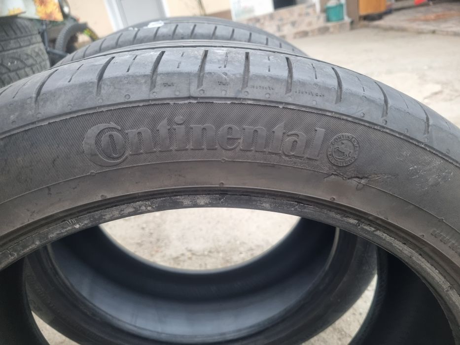 Anvelope   235 45 19 continental