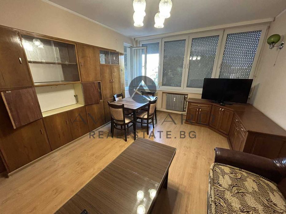 Продава се Тристаен апартамент в Пловдив, Център - 80 кв.м за 2933 €/кв.м - Снимка #2