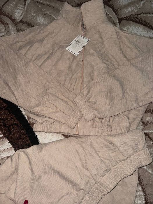 Yengi razmer L ka hozrgi hovoga mos kuzga kisela mazza qb kiyasla