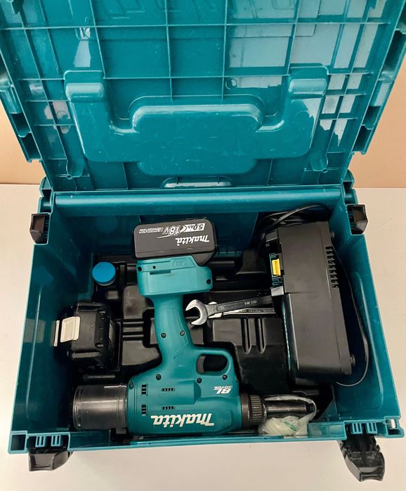 Makita DRV 250 pistol Popnituri