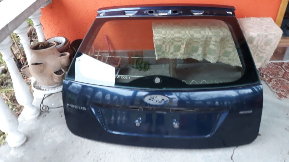 Haion Ford Focus 2 hatchback