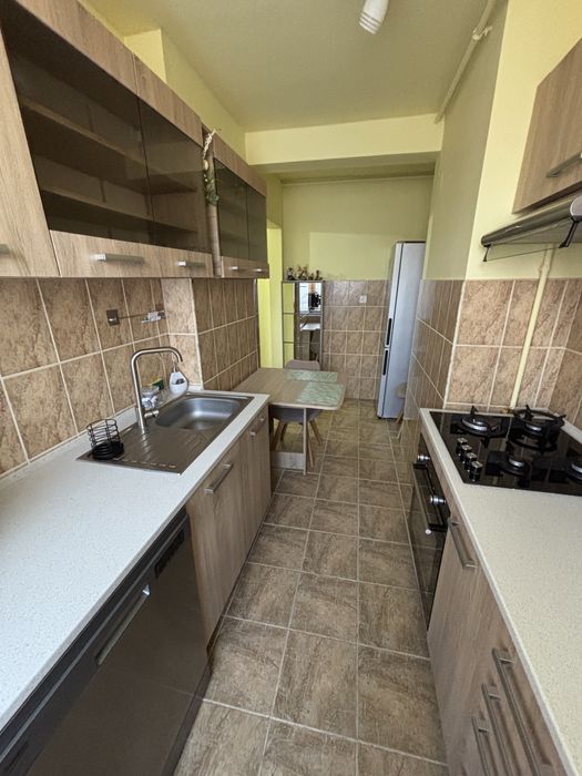 Cazare apartament regim hotelier zona Topmed,Nova Vita, oferim factura