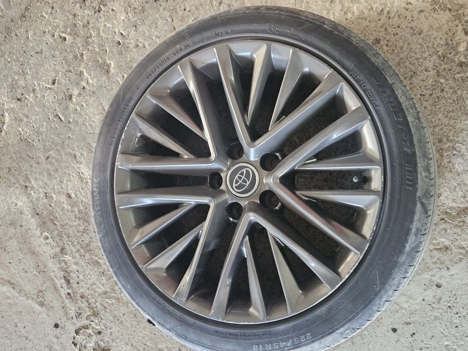 Продам титанки R18.