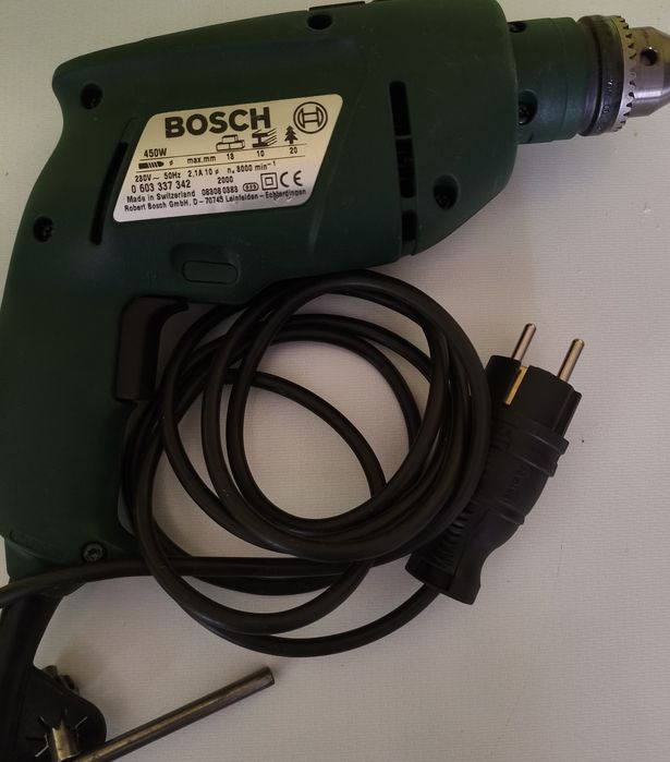 Bormașină electrică Bosch 13mm, 450W