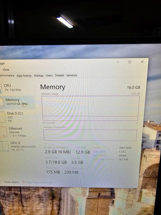 Sistem gaming light, I5 9400, 16gb , Gtx 1070 MSI, ssd, etc !