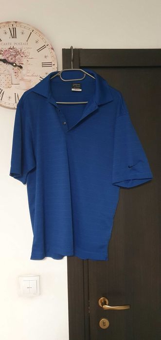 vând 8 tricouri bărbătești