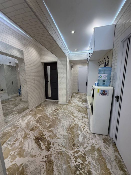 92м²   срочно. 3/2/4  Чиланзар 20