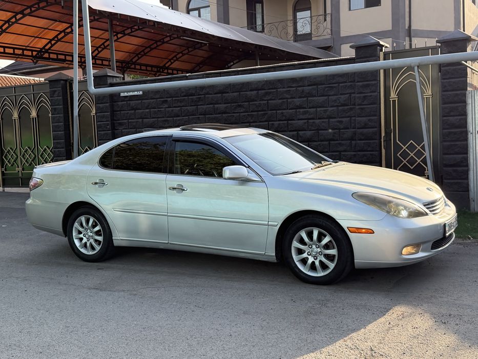 Продам Lexus Es 300